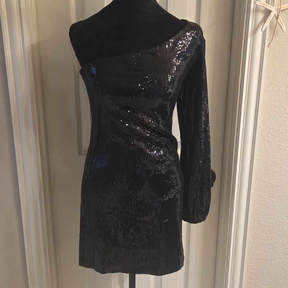 One-Shoulder Black Sequin Dress NWT - Picture 4 of 16
